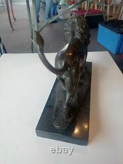 LION En Bronze Sur socle Marbre Signé MILO. 40 X 24 cm PROMO De NOËL