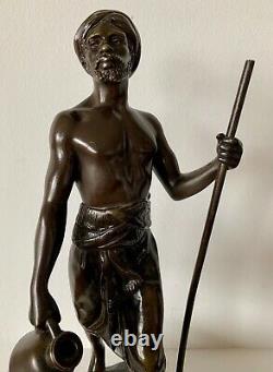 Le porteur d eau, sculpture en bronze signé Debut