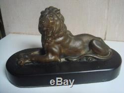 Lion en bronze 16 cm x 7 cm support marbre signé barye