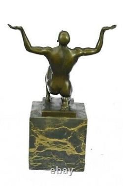 Moderniste Abstrait Bronze Mâle Chair Sculpture Signé Mi Siècle Marbre