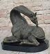 Original Signé Africain Gracieux Girafe Assis Bronze Sculpture Marbre Deco Nr