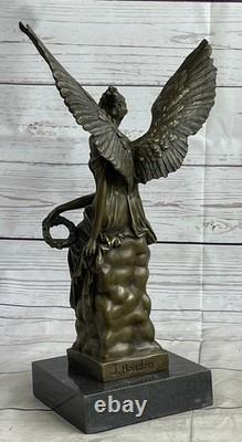 Reproduction Sous Signée Moreau, Sculture en Marbre Bronze, Déesse