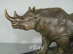 Rhinocéros Sculpture Contemporaine Signée Bubian Statue Animalière En Bronze