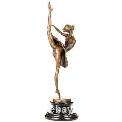 Sculpture Ballerine en bronze sur un socle en marbre noir d'après Milo