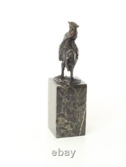 Sculpture Coq en bronze sur un socle en marbre noir Signée