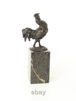 Sculpture Coq en bronze sur un socle en marbre noir Signée