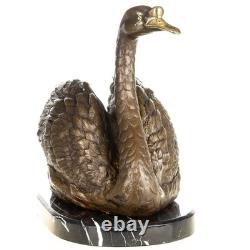 Sculpture Cygne en bronze Art déco sur un socle en marbre noir d'après M. Lopez