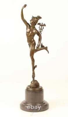 Sculpture De Mercure en bronze sur socle en marbre d'après Giovanni Bologna
