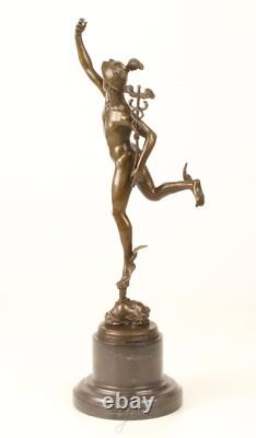 Sculpture De Mercure en bronze sur socle en marbre d'après Giovanni Bologna