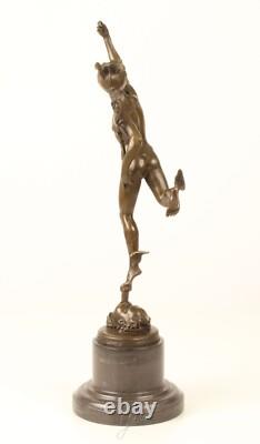 Sculpture De Mercure en bronze sur socle en marbre d'après Giovanni Bologna