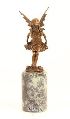 Sculpture Elfe en bronze sur un socle en marbre verte d'après Milo