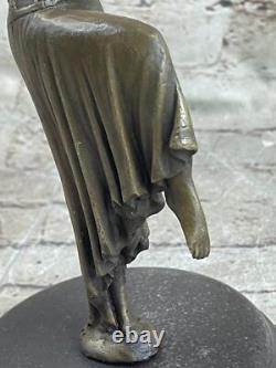 Sculpture En Bronze D'Une Danseuse Érotique Signée Chiparus Sur Socle En Marbre