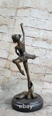 Sculpture En Bronze De Danseuse Ballerine Prima Signée En Marbre