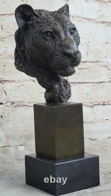 Sculpture En Bronze De Puma Africain Signée Sur Socle En Marbre Art Déco