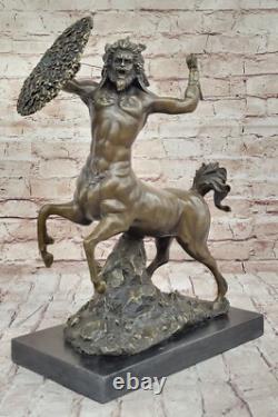 Sculpture En Bronze Signée Mythologie Art Centaure Très Détailée Sur Marbre