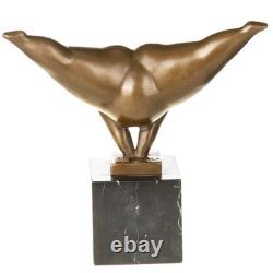 Sculpture Femme moderne en bronze sur un socle en marbre noir d'après Milo