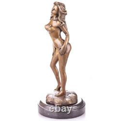 Sculpture Femme nue en bronze sur un socle en marbre noir d'après Aldo Vitaleh