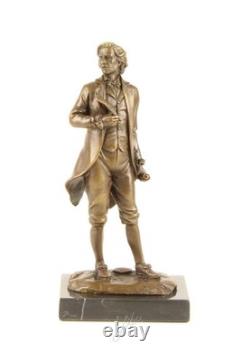 Sculpture Frédéric Chopin en bronze sur un socle en marbre noir d'après Milo