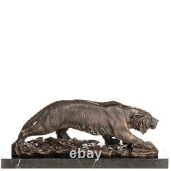 Sculpture Grand Tigre en bronze sur un socle en marbre noir Signée