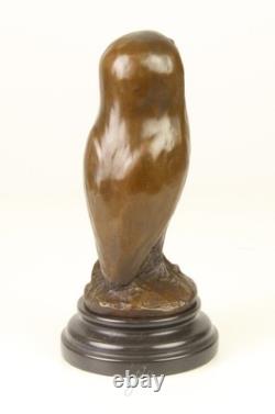 Sculpture Hibou en bronze moderne sur un socle en marbre noir d'après Milo