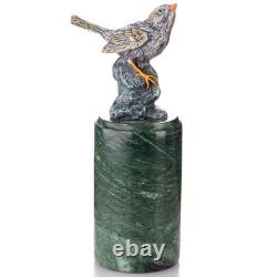 Sculpture Oiseau en bronze coloré sur un socle en marbre d'après Milo