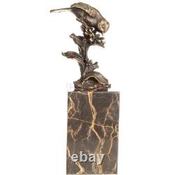 Sculpture Oiseau en bronze sur un socle en marbre noir d'après Milo