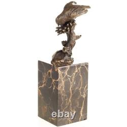 Sculpture Oiseau en bronze sur un socle en marbre noir d'après Milo