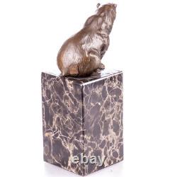 Sculpture Ours en bronze sur un socle en marbre noir d'après Milo