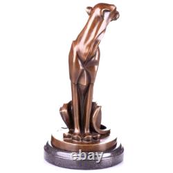 Sculpture Panthère moderne en bronze sur un socle en marbre noir d'après Milo