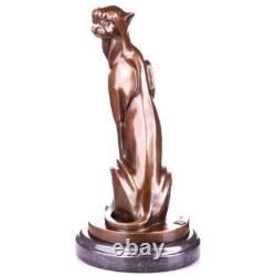 Sculpture Panthère moderne en bronze sur un socle en marbre noir d'après Milo