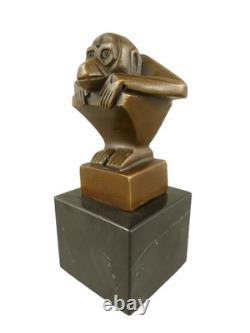 Sculpture Signe moderne en bronze sur un socle en marbre noir d'après C. Brau