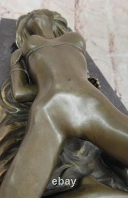 Sculpture Statue Figurine Bronze Nue Chaude Signée Femme Sur Base En Marbre