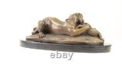 Sculpture Tigre dévorant un Gavial du Gang sur un socle en marbre d'après Barye