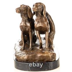 Sculpture chiens de chasse en bronze sur un socle en marbre noir d'après A. Cain