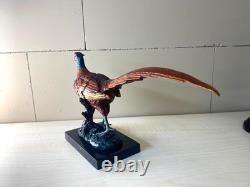 Sculpture d'un Faisan en bronze style Viennois sur unsocle en marbre noir Signée