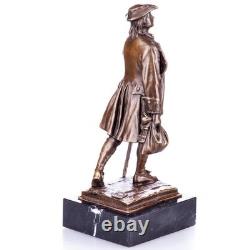 Sculpture de Benjamin Franklin en bronze sur un socle en marbre noir Signée