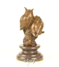 Sculpture de deux hibou en bronze sur un socle en marbre d'après L. Bistolfi