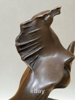 Sculpture en bronze Cheval au galop Signée Milo Socle marbre 18cm
