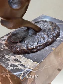 Sculpture en bronze Cheval au galop Signée Milo Socle marbre 18cm