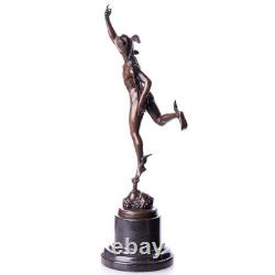 Sculpture en bronze Mercure sur un socle en marbre noir d'après Giambologna