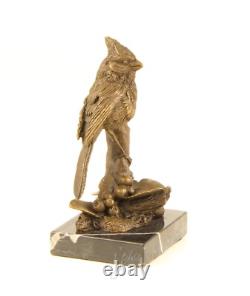 Sculpture en bronze Oiseau Cardinal du Nord sur socle en marbre Signée