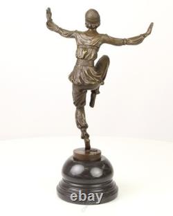 Sculpture en bronze Shéhérazade sur un socle en marbre noir D'après A. Laurel