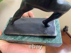 Sculpture en bronze moderne Escrimeur sur un socle en marbre verte d'après Nick