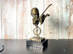 Sculpture un Homme avec un violon sur un socle en marbre noir d'après Milo