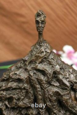 Signé Abstrait Art Moderne Mâle Bronze Sculpture Mi Siècle Marbre Art Figurine