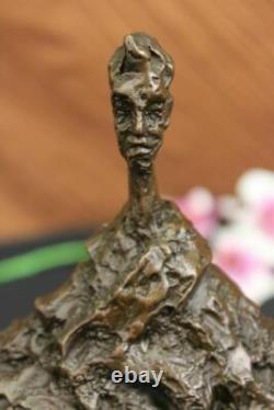 Signé Abstrait Art Moderne Mâle Bronze Sculpture Mi Siècle Marbre Art Figurine