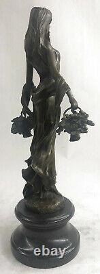 Signé Art Déco Jeune Femme Avec Paniers De Fruit Bronze Marbre Statue Figurine