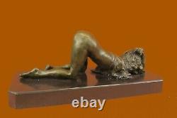 Signé Bronze Sculpture Art Déco Chair Très Détaillé Érotique Statue Sur Marbre