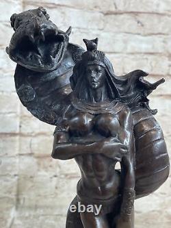 Signé Égyptien Prince Protégée Par Serpent Bronze Sculpture Marbre Base Figurine