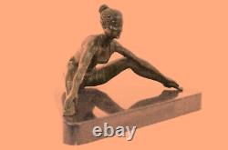 Signé Gory Bronze Sculpture Art Déco Gymnaste Chair Détaillé Statue Sur Marbre